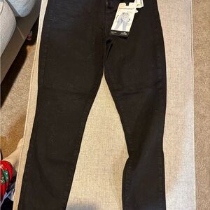 Women’s  Black Skinny Jeans